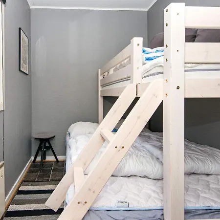 Tranquil Retreat In - By Traum *